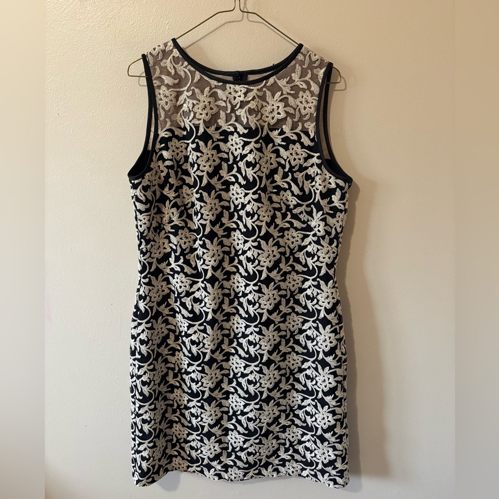 Ralph Lauren Sleeveless Floral Gold Metallic Embroidery Dress size 14 NWT!!